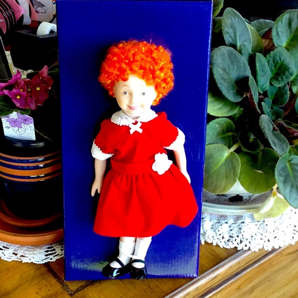 Doll. “ANNIE”. Genuine porcelain doll - Picture 3 of 7
